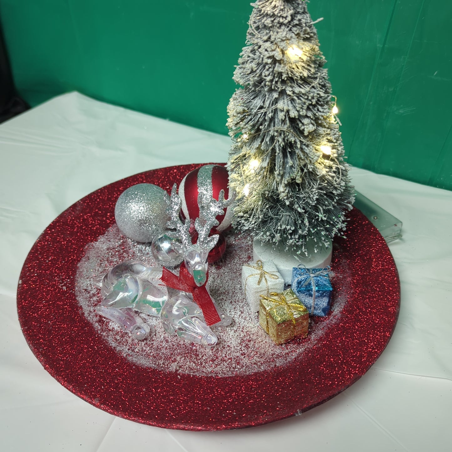 A Red plate Deer and Tree Arrangement
