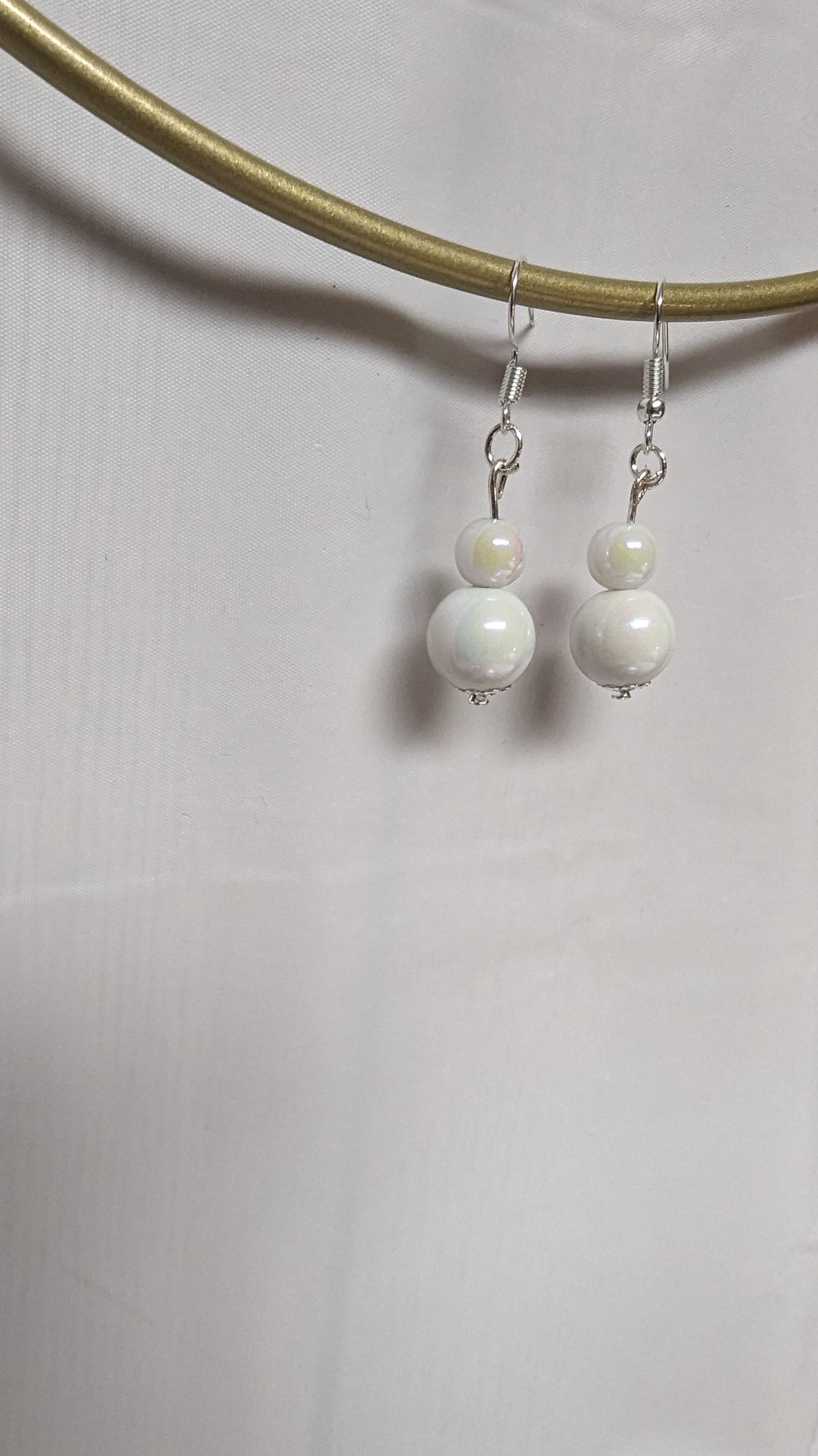 Pearl like earrings