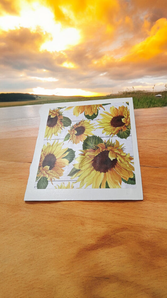 Sunflower wooden stand